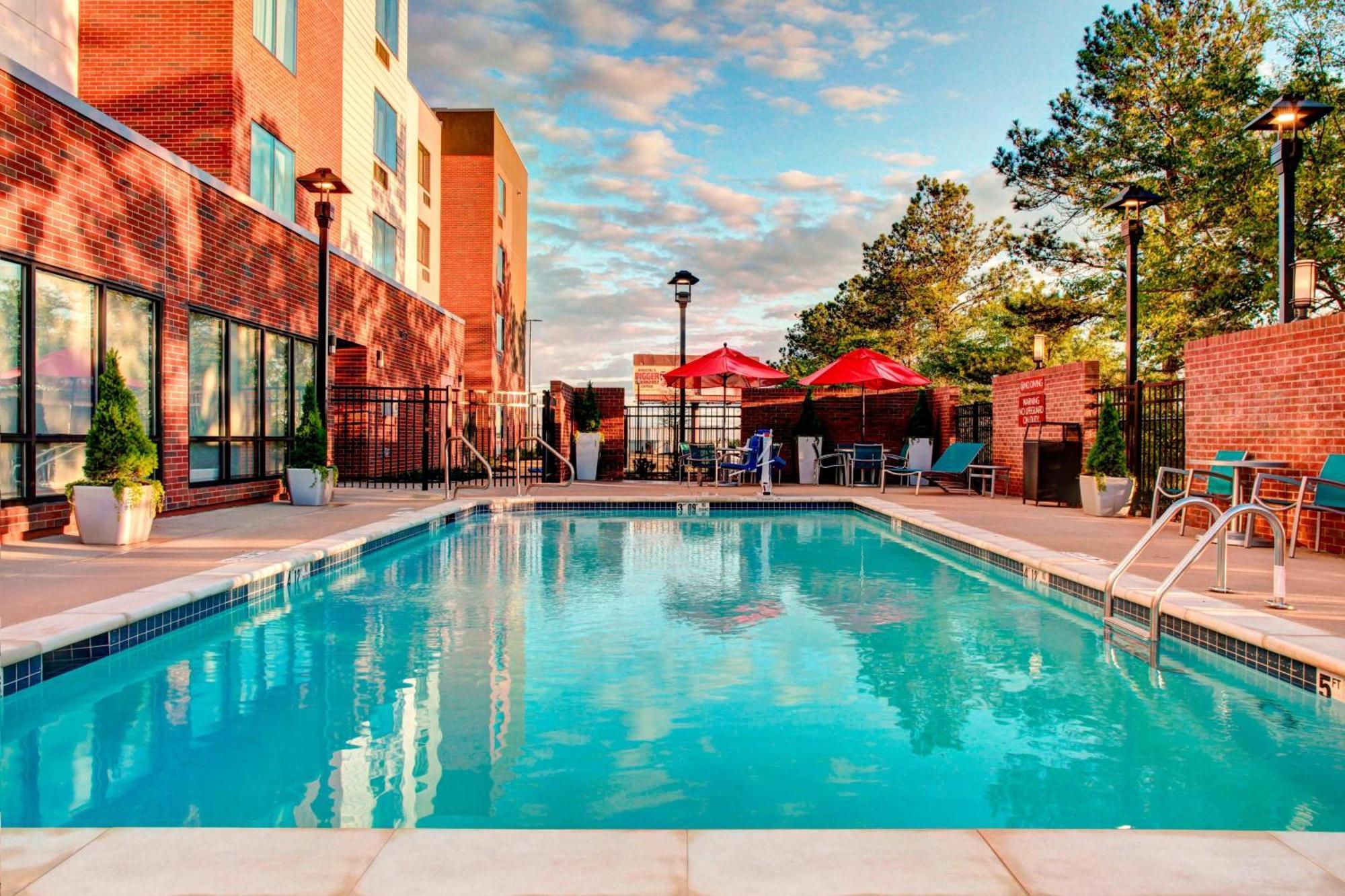 Towneplace Suites By Marriott Macon Mercer University Exterior foto